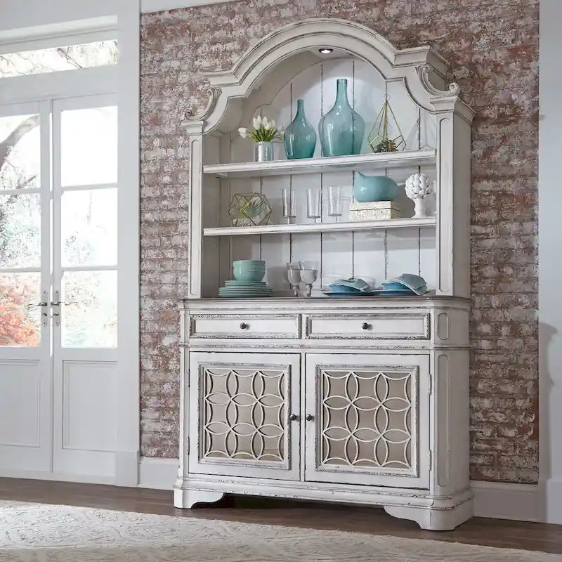 Mirrored Buffet